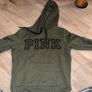 VS Pink sweatshirt